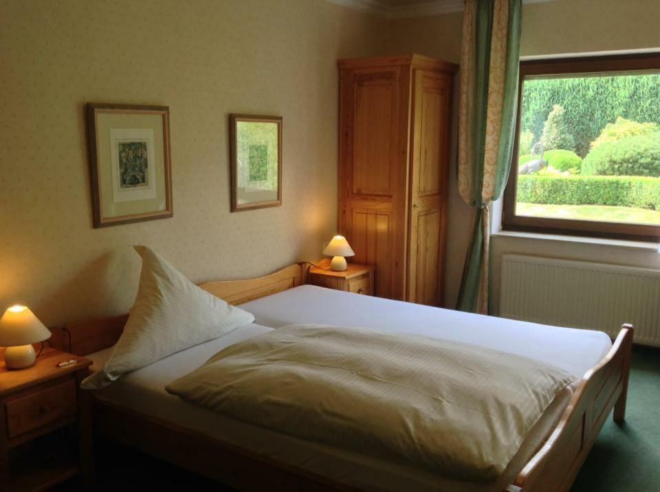 Haus Diana Bed & Breakfast Dottingen  Екстериор снимка